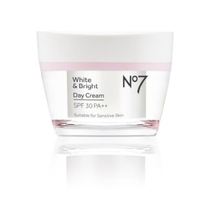 White & Bright Day Cream SPF 25 PA++