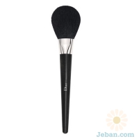 'backstage Foundation - Light Coverage' Powder Brush