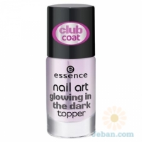 Nail Art : Glowing In The Dark Topper