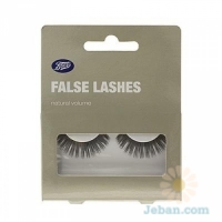 Boots False Lashes : Natural Volume