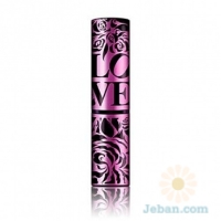 Oriflame Beauty : Triple Core Lipstick Love