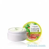 Nature Secrets : Body Cream with Moisturising Aloe Vera & Watermelon