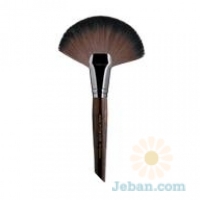 Powder Fan Brush Large 134