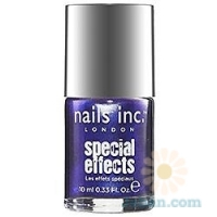 Special Effects : Mirror Metallic Nail Polish