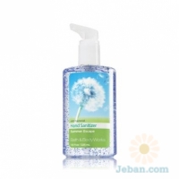 Summer Escape : Sanitizing Hand Gel