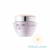 Anew 360 White : Day Cream SPF20/PA+++