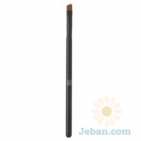 Slanted Eyeshadow Brush