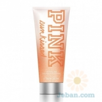 PINK : Sun Kissed 2-in-1 Wash & Scrub