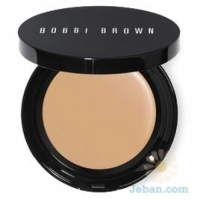 Long-Wear Even Finish Compact Foundation