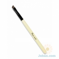 Angled Eye Defining Brush