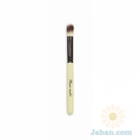 Narrow Precision Concealer Brush : Short Handle