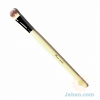 Maximum Coverage Concealer Brush : Full Length