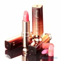 Feminine Glossy Lip Stick