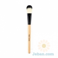 The Classic : Foundation Brush