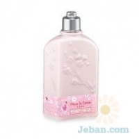 Fleurs De Cerisier L’eau : Moisturizing Milk