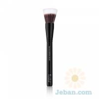 The Foundation Brush